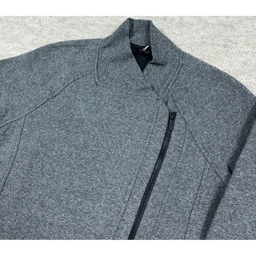 Lululemon Back To It‎ Wrap Fleece Jacket Heathered Stretch Full Zip Gray Size 6